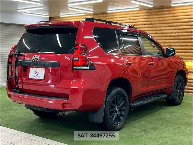 Toyota LAND CRUISER PRADO 2022-08 8146014-15