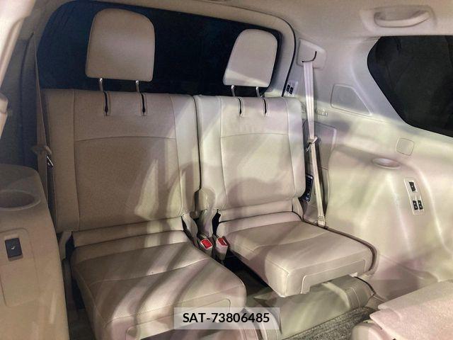 Toyota LAND CRUISER PRADO 2023-04 8146017-9