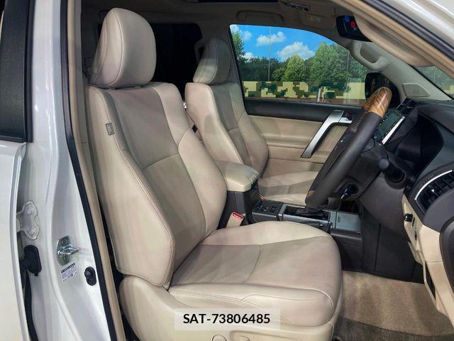 Toyota LAND CRUISER PRADO 2023-04 8146017-7