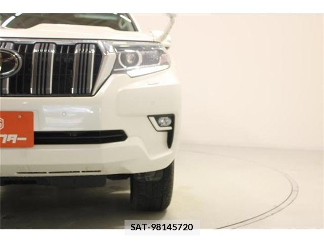 Toyota LAND CRUISER PRADO 2021-04 8146032-13