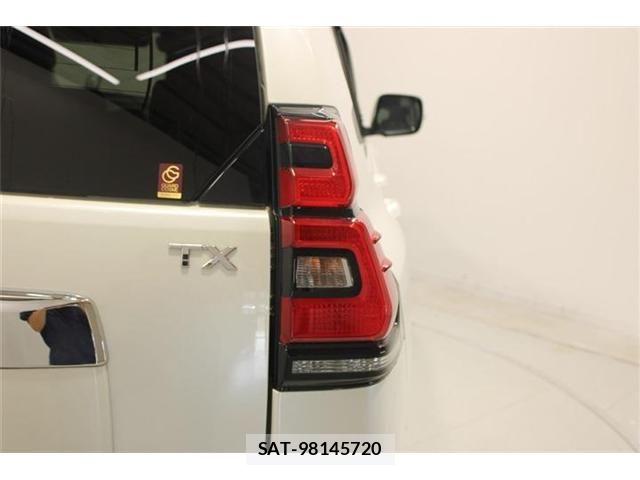 Toyota LAND CRUISER PRADO 2021-04 8146032-16