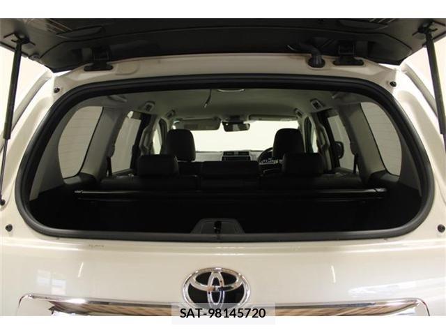 Toyota LAND CRUISER PRADO 2021-04 8146032-28