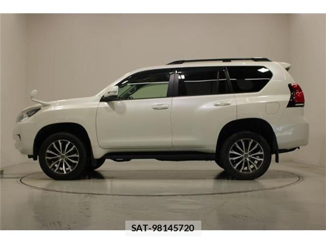 Toyota LAND CRUISER PRADO 2021-04 8146032-8