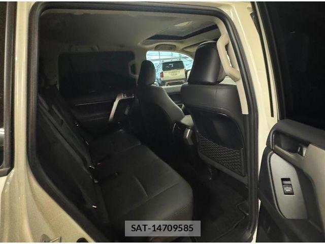 Toyota LAND CRUISER PRADO 2021-01 8158662-11