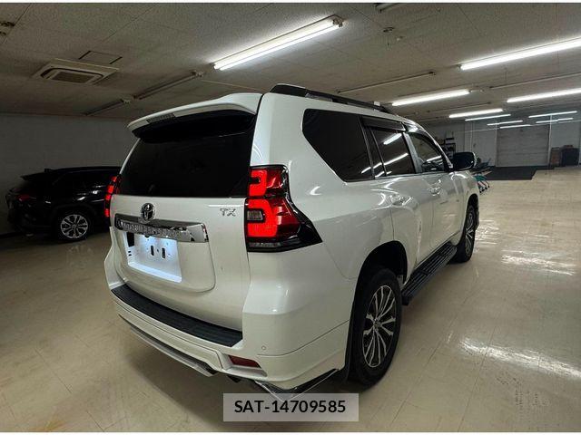 Toyota LAND CRUISER PRADO 2021-01 8158662-2