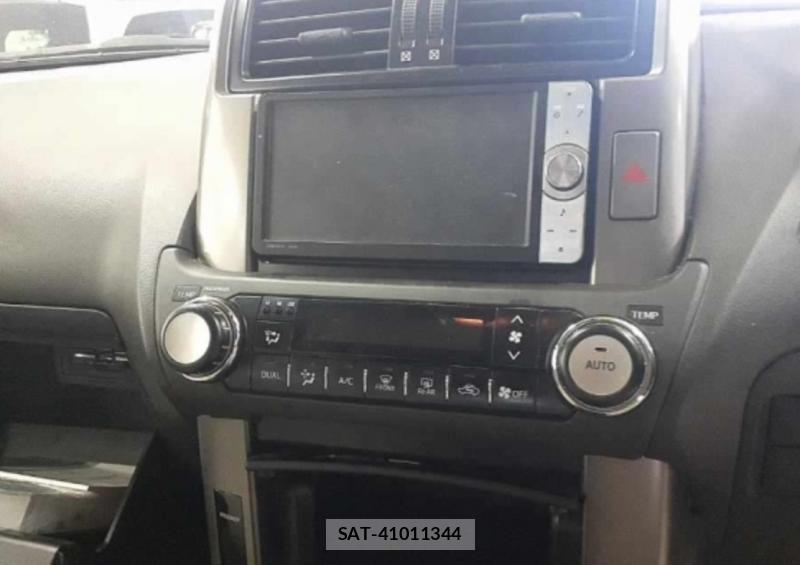 Toyota LAND CRUISER PRADO 2011-07 8188543-9