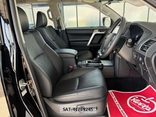 Toyota LAND CRUISER PRADO 2023-06 8208185-23