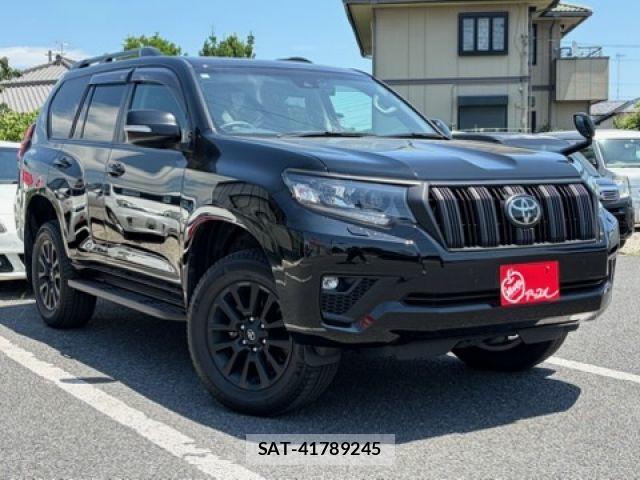 Toyota LAND CRUISER PRADO 2023-06 8208185-3