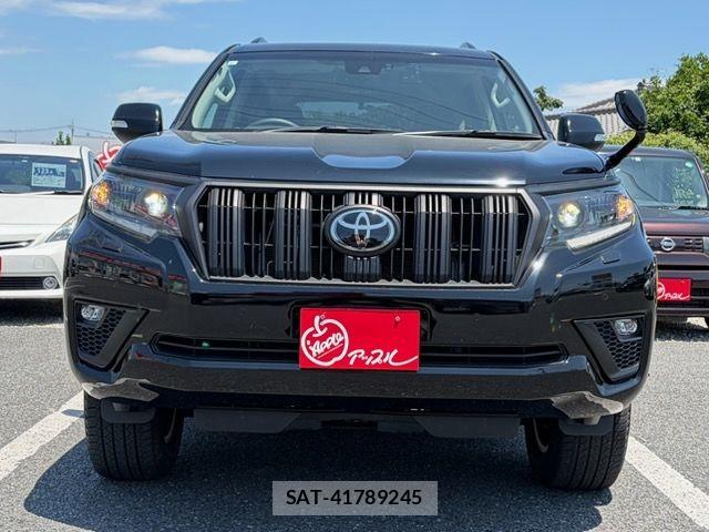 Toyota LAND CRUISER PRADO 2023-06 8208185-6