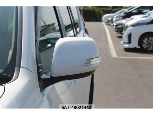 Toyota LAND CRUISER PRADO 2018-09 8208191-25