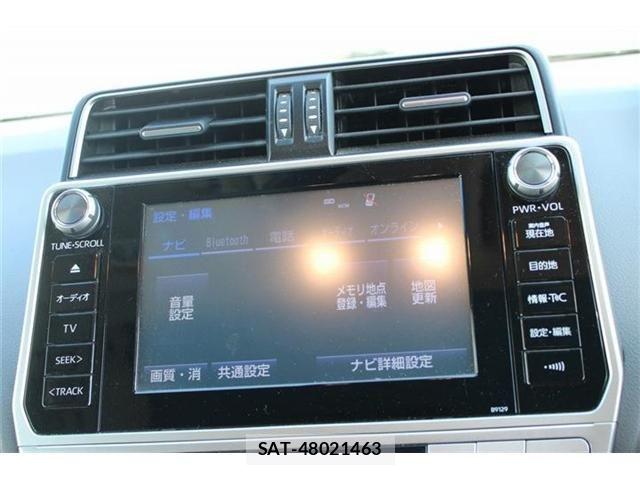 Toyota LAND CRUISER PRADO 2018-09 8208191-3