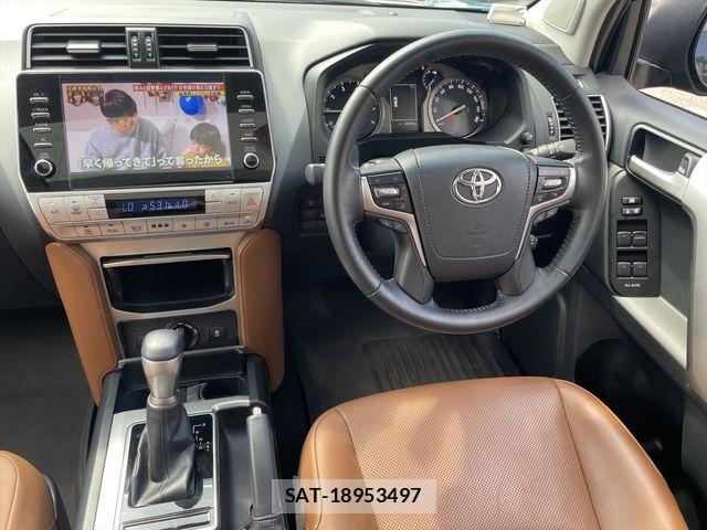 Toyota LAND CRUISER PRADO 2022-02 8208183-14