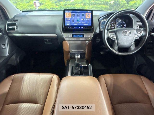 Toyota LAND CRUISER PRADO 2022-05 8208181-1