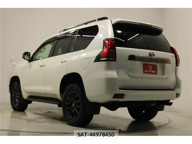 Toyota LAND CRUISER PRADO 2021-07 8208189-9