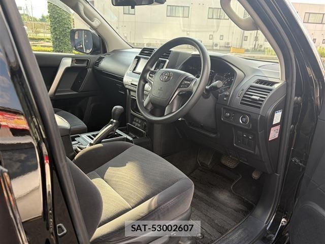 Toyota LAND CRUISER PRADO 2021-04 8208187-5