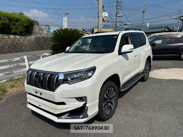 Toyota LAND CRUISER PRADO 2022-04 8208174-0
