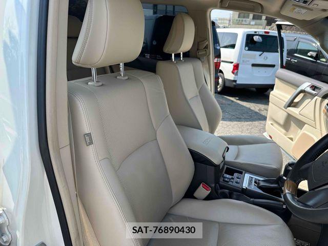 Toyota LAND CRUISER PRADO 2022-04 8208174-10
