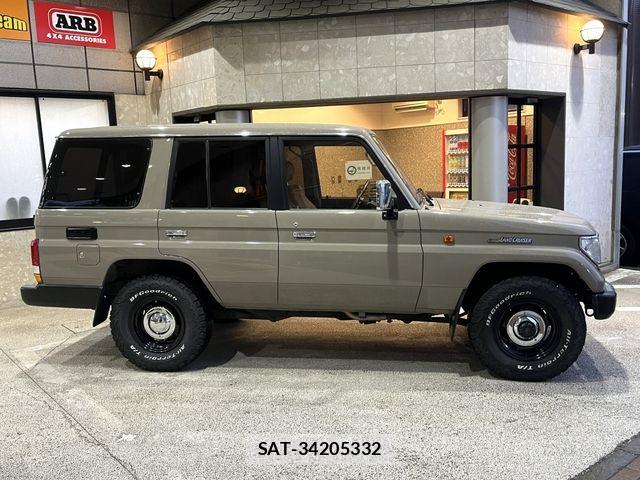 Toyota LAND CRUISER PRADO 1995-10 8208208-1
