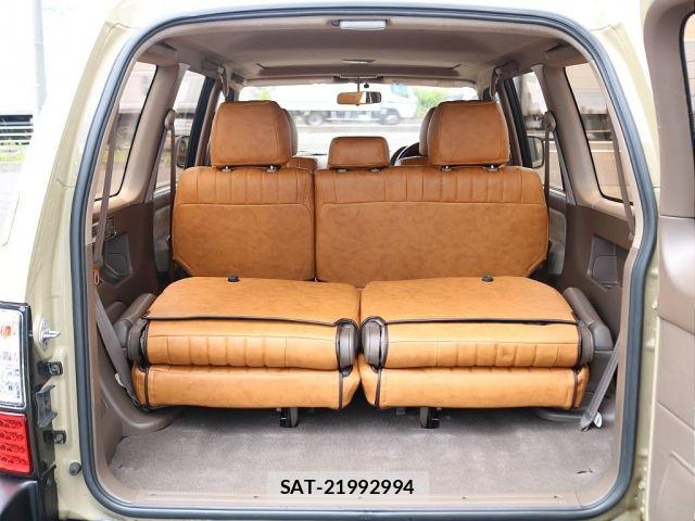 Toyota LAND CRUISER PRADO 2001-01 8208206-10