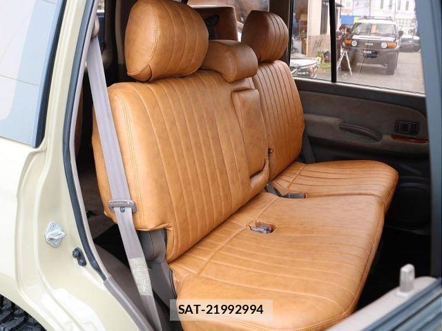 Toyota LAND CRUISER PRADO 2001-01 8208206-7