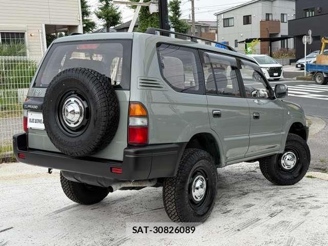 Toyota LAND CRUISER PRADO 1997-03 8208207-14