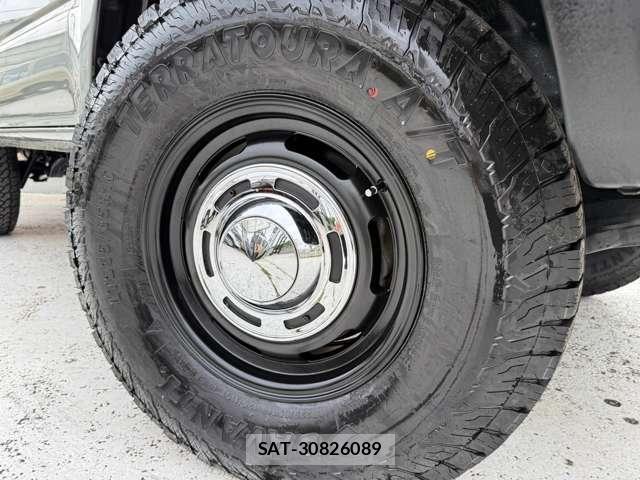 Toyota LAND CRUISER PRADO 1997-03 8208207-7