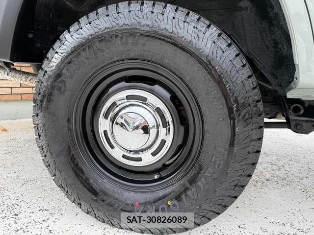 Toyota LAND CRUISER PRADO 1997-03 8208207-8