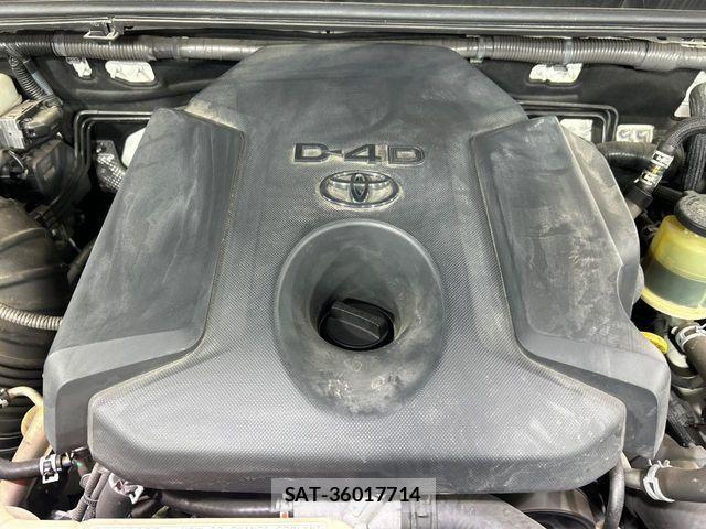 Toyota LAND CRUISER PRADO 2016-01 8208190-18