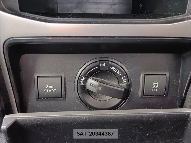 Toyota LAND CRUISER PRADO 2021-09 8208197-5