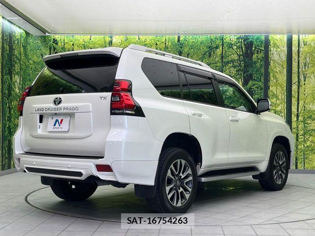 Toyota LAND CRUISER PRADO 2023-07 8208176-17