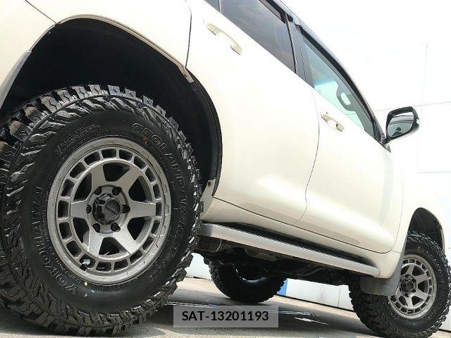 Toyota LAND CRUISER PRADO 2016-01 8208198-4