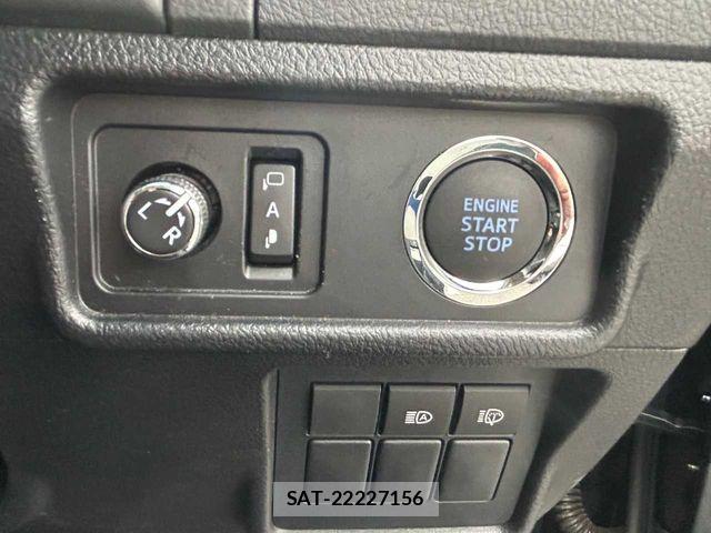 Toyota LAND CRUISER PRADO 2023-07 8208196-9