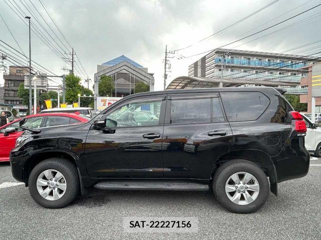 Toyota LAND CRUISER PRADO 2023-07 8208196-27
