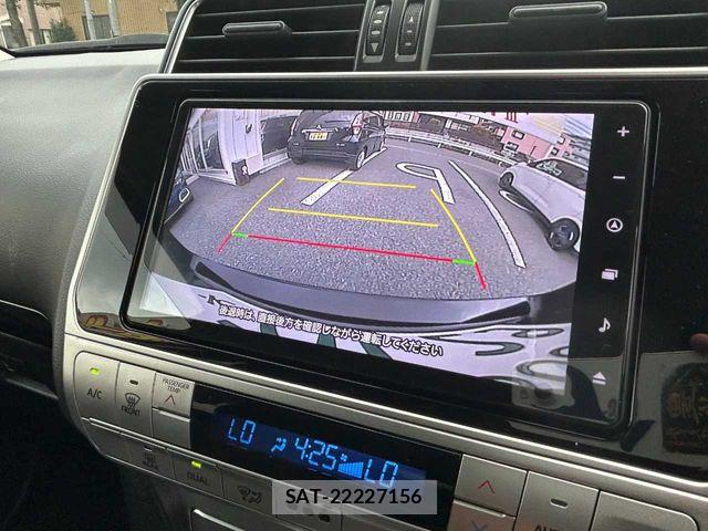 Toyota LAND CRUISER PRADO 2023-07 8208196-4