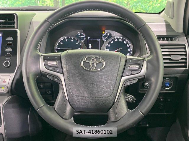 Toyota LAND CRUISER PRADO 2022-11 8208179-11
