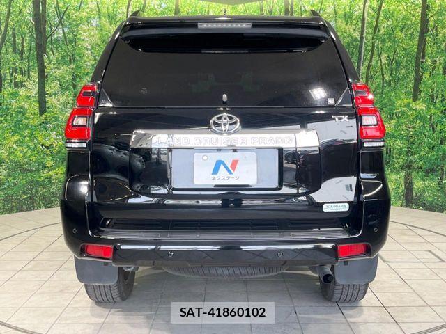 Toyota LAND CRUISER PRADO 2022-11 8208179-15