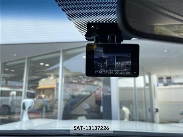 Toyota LAND CRUISER PRADO 2017-09 8208205-5