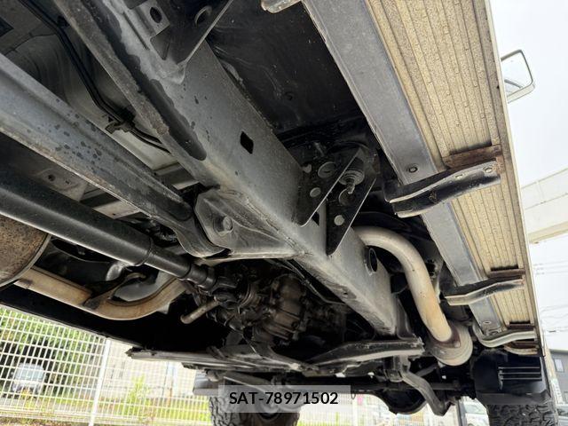 Toyota LAND CRUISER PRADO 1994-10 8208195-21