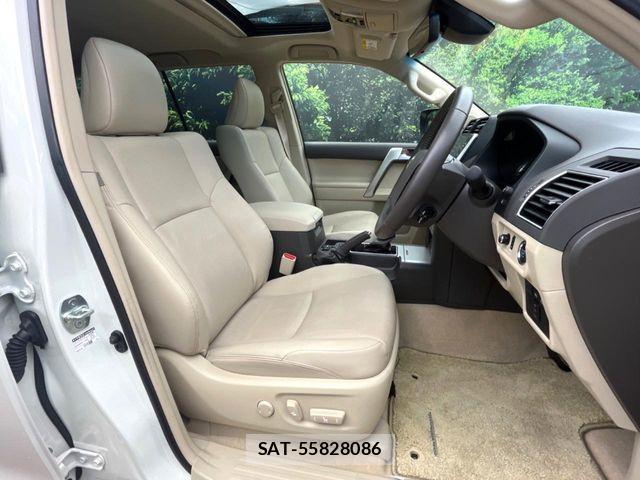 Toyota LAND CRUISER PRADO 2023-01 8208178-8