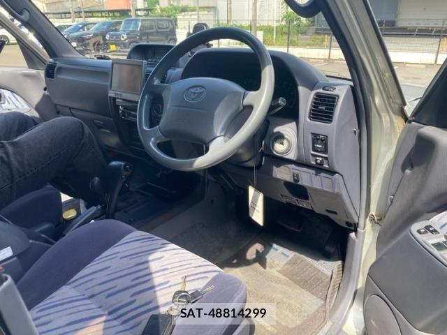 Toyota LAND CRUISER PRADO 1998-06 8230551-7