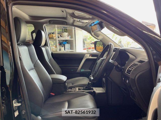 Toyota LAND CRUISER PRADO 2023-08 8230537-7