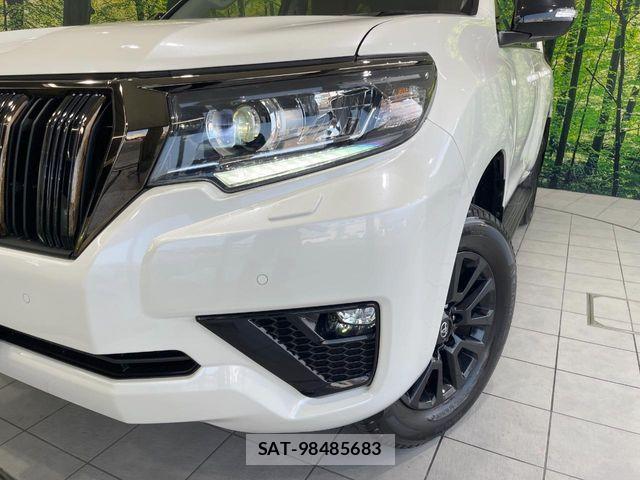Toyota LAND CRUISER PRADO 2022-01 8230535-11