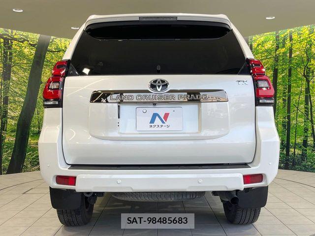Toyota LAND CRUISER PRADO 2022-01 8230535-14