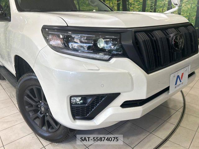 Toyota LAND CRUISER PRADO 2023-02 8230525-12