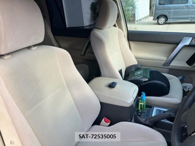 Toyota LAND CRUISER PRADO 2020-07 8230545-10