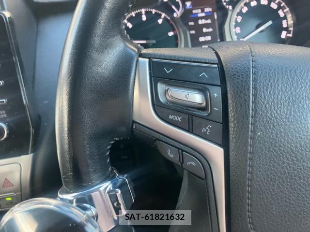 Toyota LAND CRUISER PRADO 2021-03 8230536-21