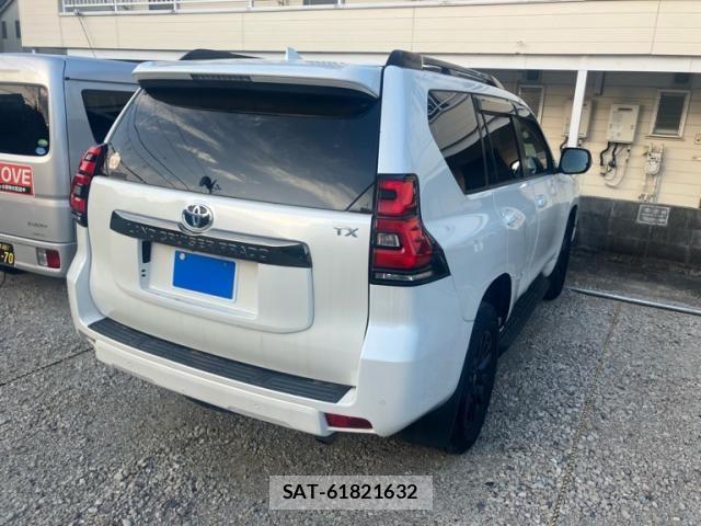 Toyota LAND CRUISER PRADO 2021-03 8230536-3