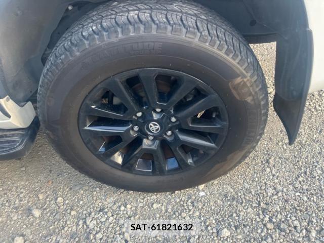 Toyota LAND CRUISER PRADO 2021-03 8230536-6