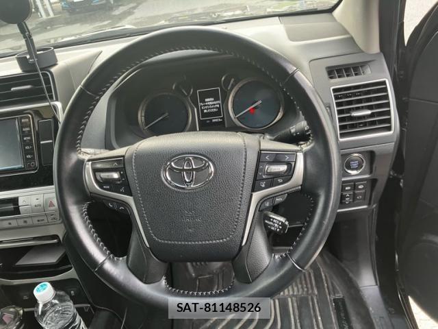 Toyota LAND CRUISER PRADO 2022-02 8230544-19
