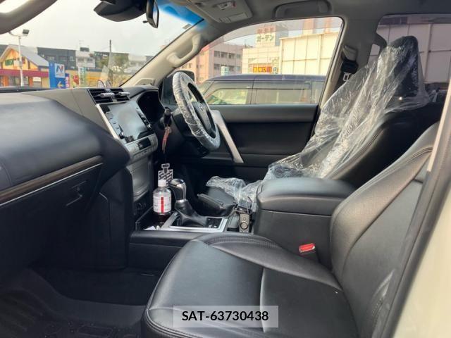 Toyota LAND CRUISER PRADO 2020-10 8230541-11
